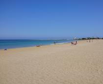 Курорты коста дорада и лучшие пляжи золотого побережья для семейного отдыха в испании Пляжи в Ла Пинеда – релакс или безудержное веселье